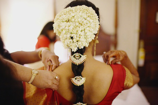 hair accessories for girls for indian weddings